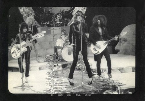 New York Dolls v programu AVRO TopPop nizozemské TV (7. 12. 1973) (Credit photo: AVRO, Wikimedia, Creative Commons Attribution-Share Alike 3.0 nl)