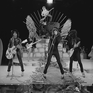 New York Dolls v programu AVRO TopPop nizozemské TV (7. 12. 1973) (Credit photo: AVRO, Wikimedia, Creative Commons Attribution-Share Alike 3.0 nl)