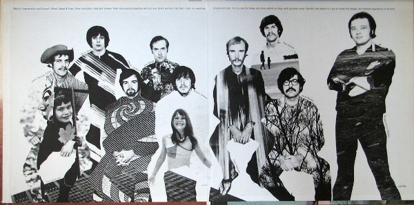 Vnitřní strana rozkládacího obalu Blood Sweat & Tears (1969, Columbia)