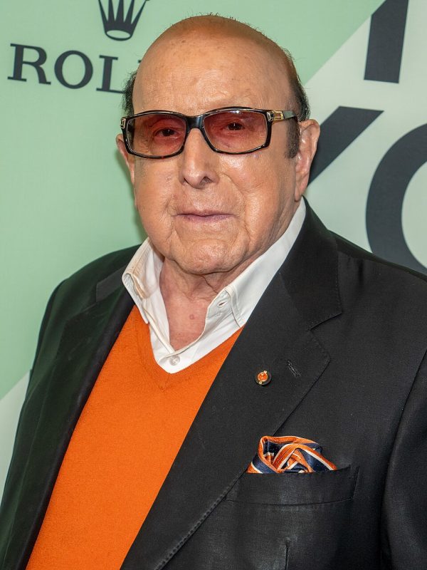 Clive Davis na 63. ročníku New York Film festivalu v Lincoln Center (2025). Promítal se fiilm Springsteen: Deliver Me from Nowhere (Credit photo: Bryan Berlin, Wikimedia, Creative Commons Attribution-Share Alike 4.0)