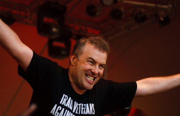 Americký zpěvák a politický aktivista Jello Biafra, Fusion Festival 2010, Guantanamo School of Medicine (Credit photo: Libertinus Yomango, Wikimedia, Creative Commons Attribution-Share Alike 2.0)