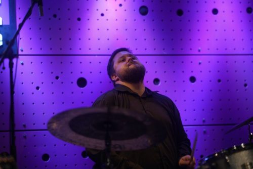 Jan Kořínek ft. Soul Hitchhikers, Jazz Dock Praha, 10. dubna 2026 (Credit Photo: @cernejpudinkcz / Radek Plichta)